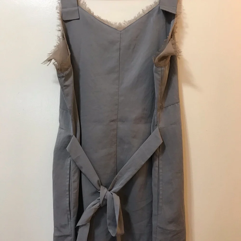 🌺 Simple Vera Unique Tank Top - Picture 6 of 7